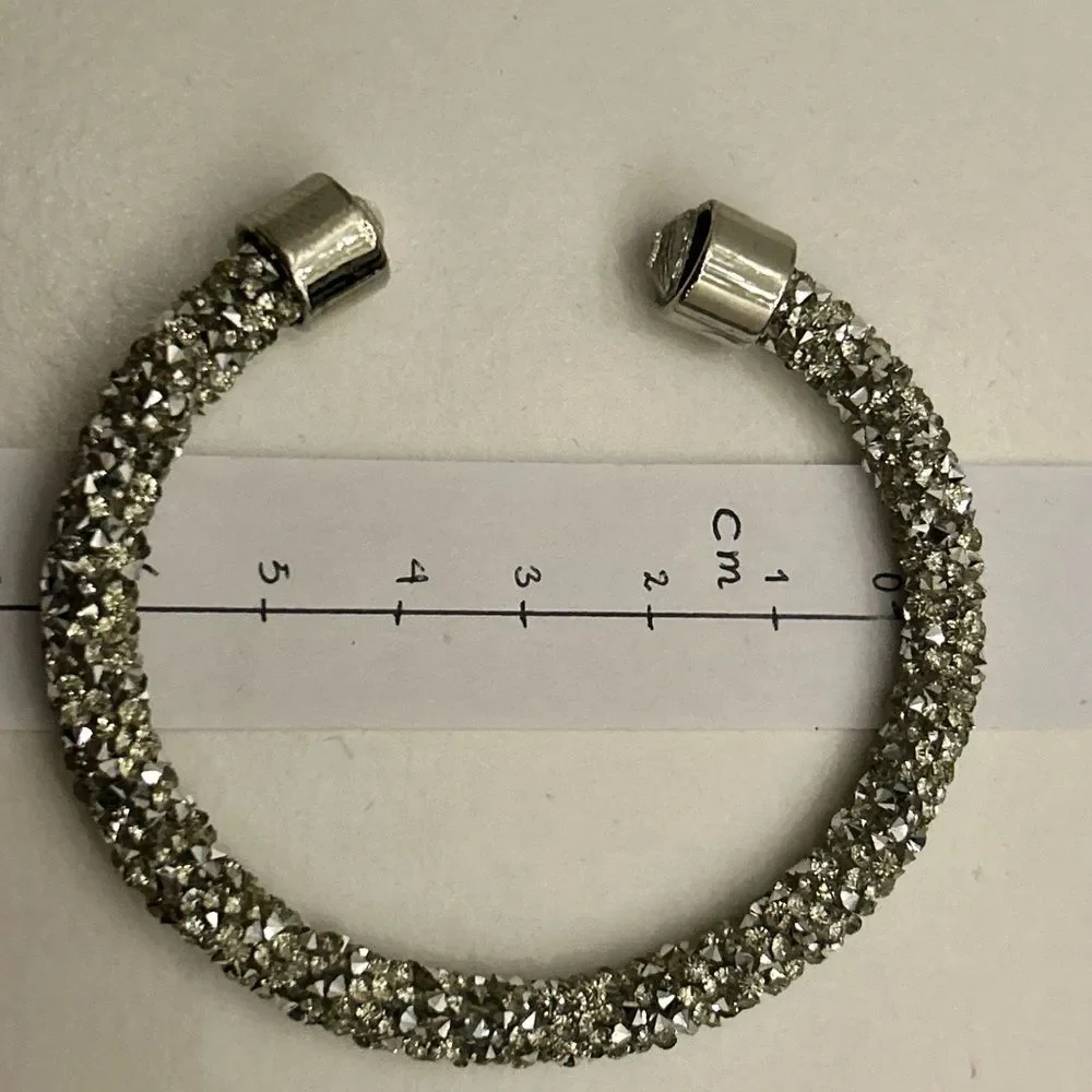 Bracelet - Picture 4 of 12